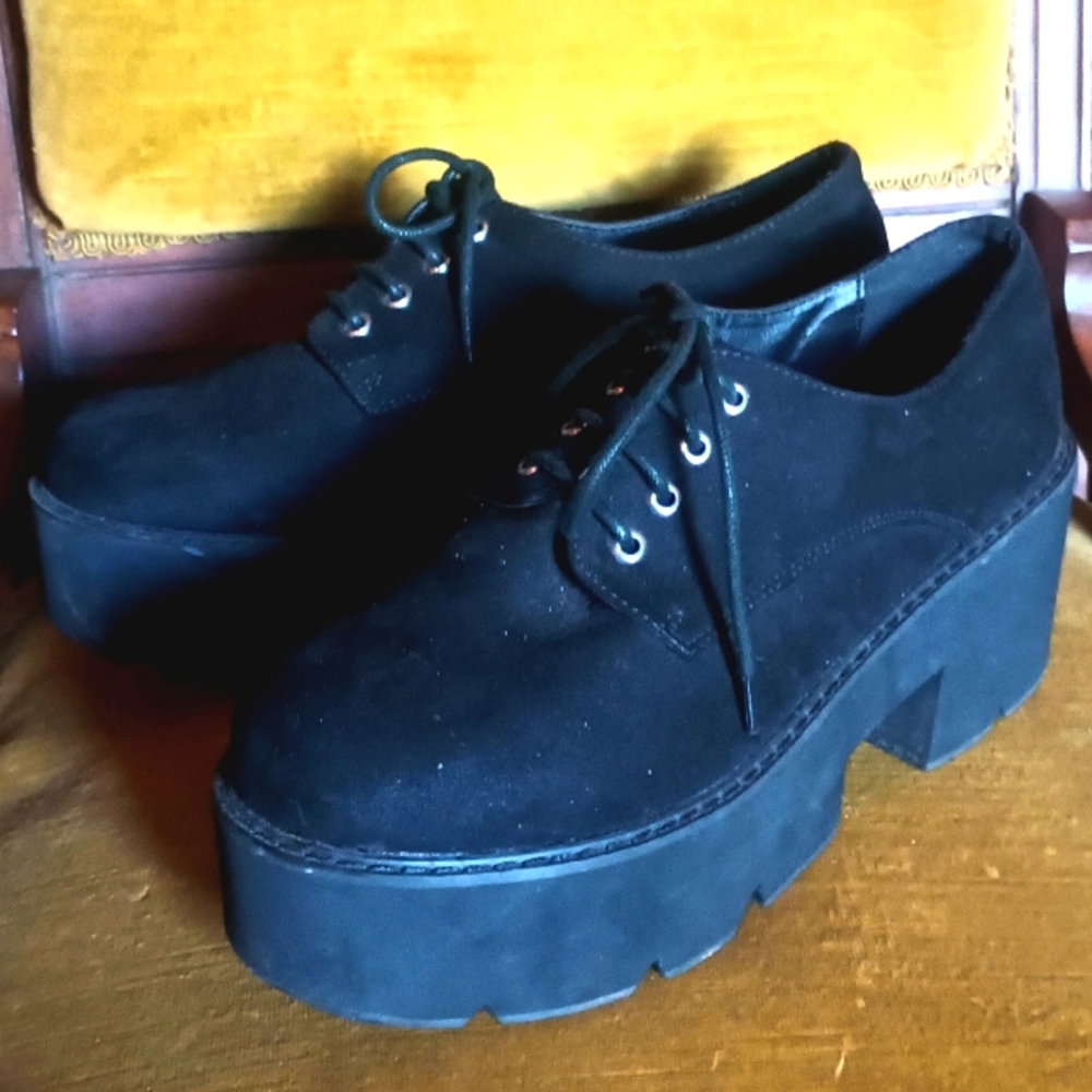 ASOS MEGA Wide Fit Lace Up Chunky Heel Shoes